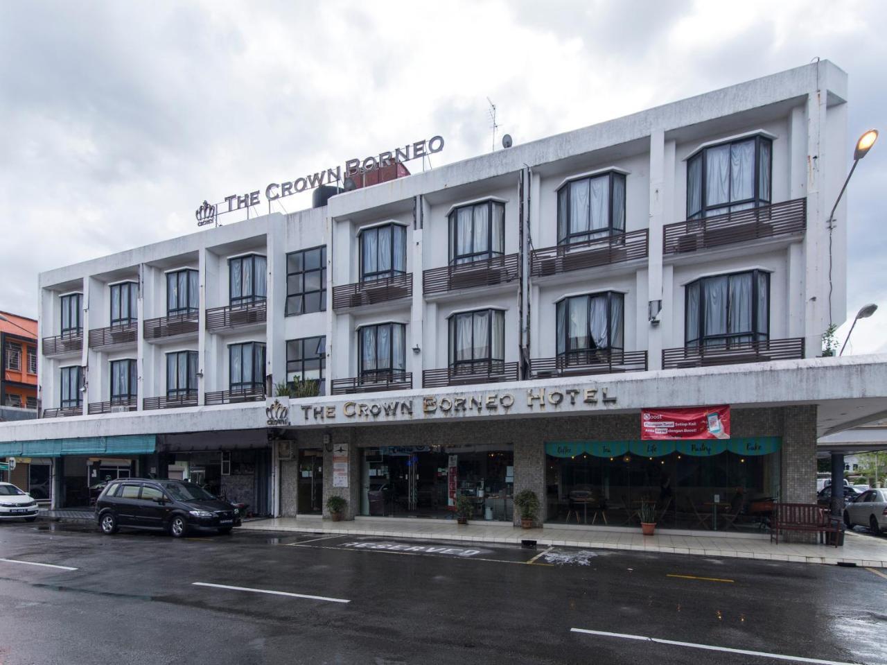 婆罗皇冠酒店 亞庇 外观 照片